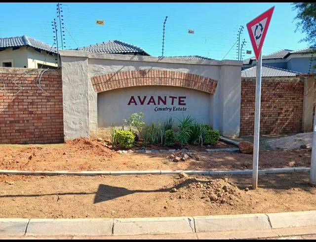 3 BEDROOM HOUSE FOR SALE IN THE ORCHARDS